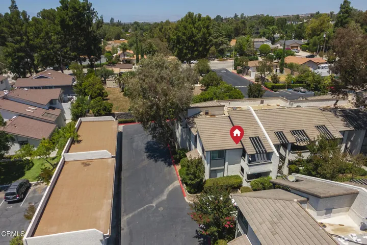 1340-Hillcrest-18s