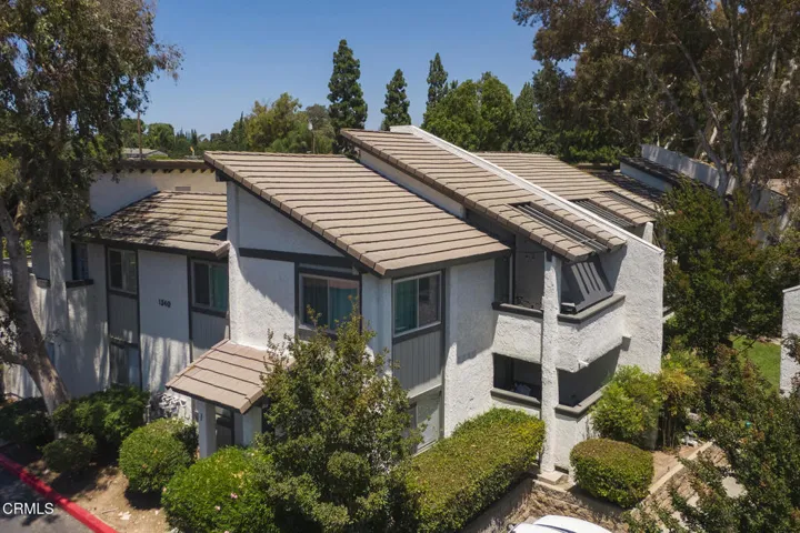 1340-Hillcrest-20s