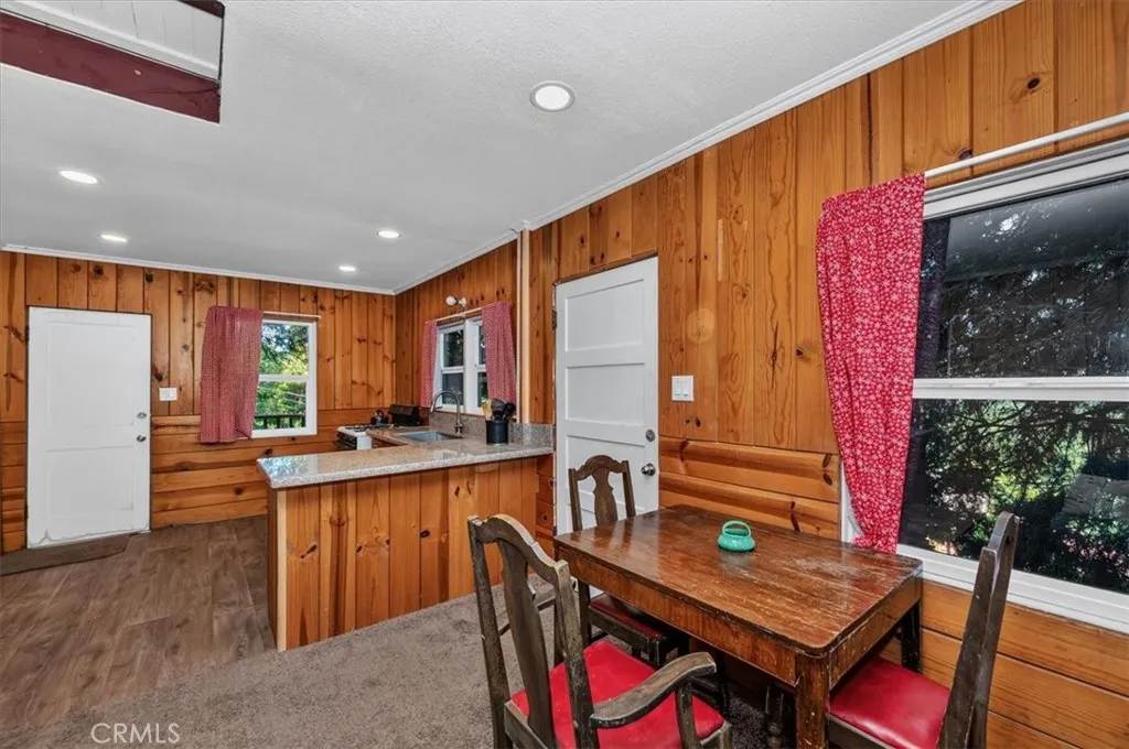 22421 Pine, Cedarpines Park, California 92322 — photo 5