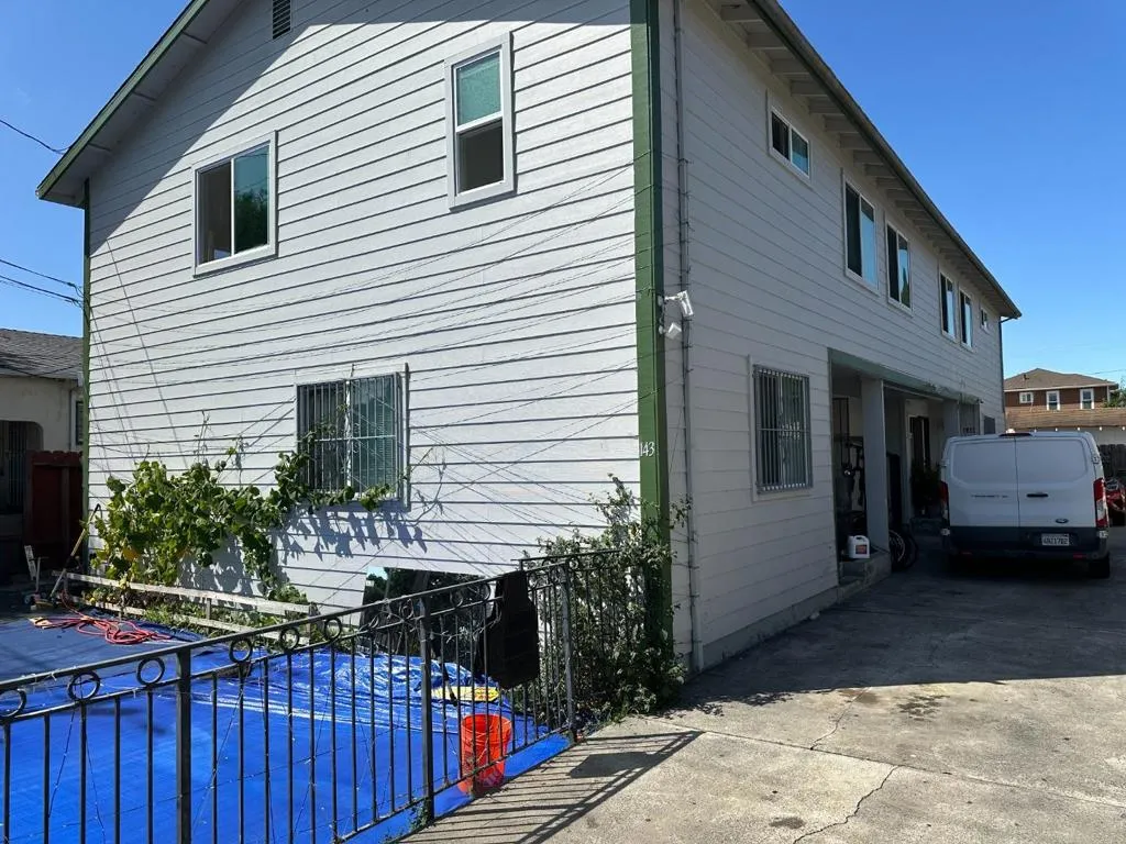 143145 N N. Humboldt St