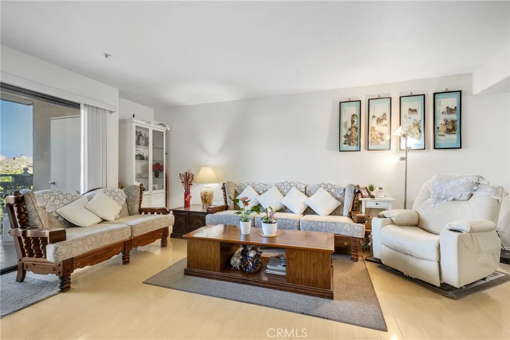 321 N Orange Avenue 209, Monterey Park, California 91755 — photo 4