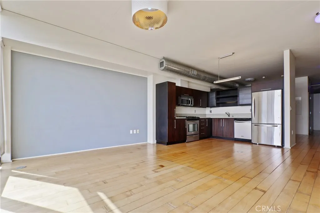gallery-image 4
