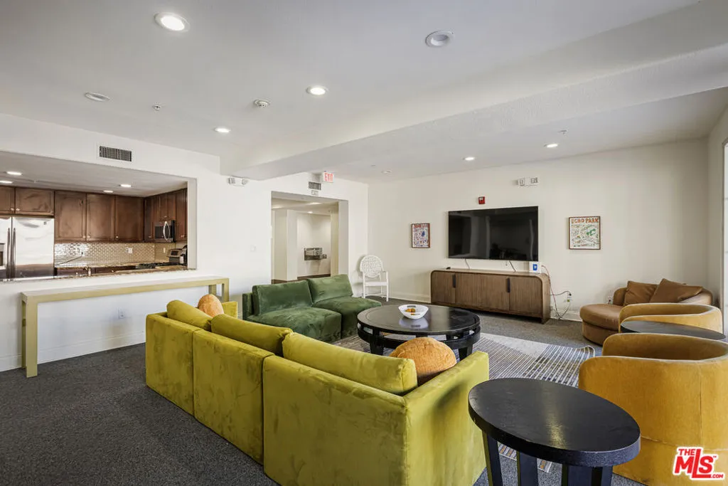 Common area room