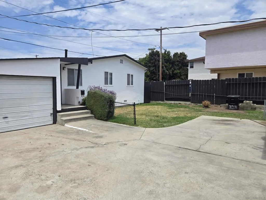 223 Madrona, Chula Vista, California 91910 — photo 5
