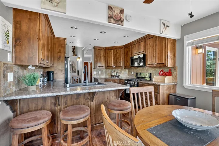 26695 Modoc, Lake Arrowhead, California 92352 — photo 5