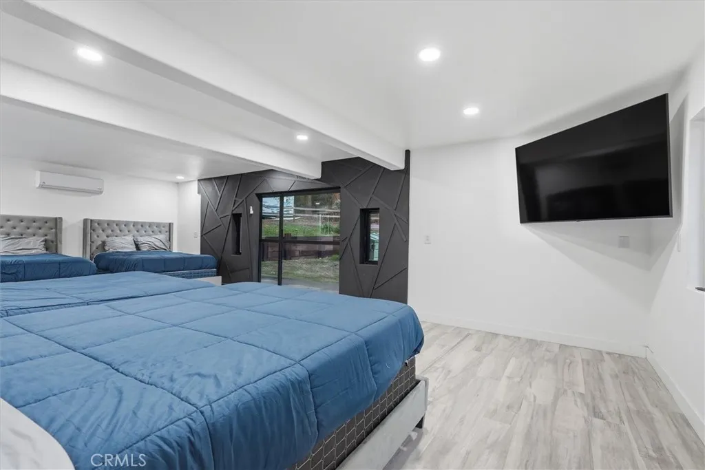 1st Floor Bedroom #1