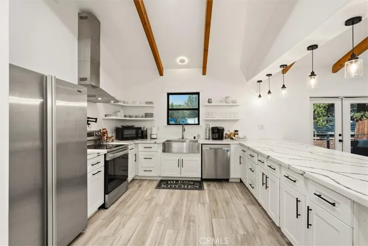 kitchen ( 2nd floor )