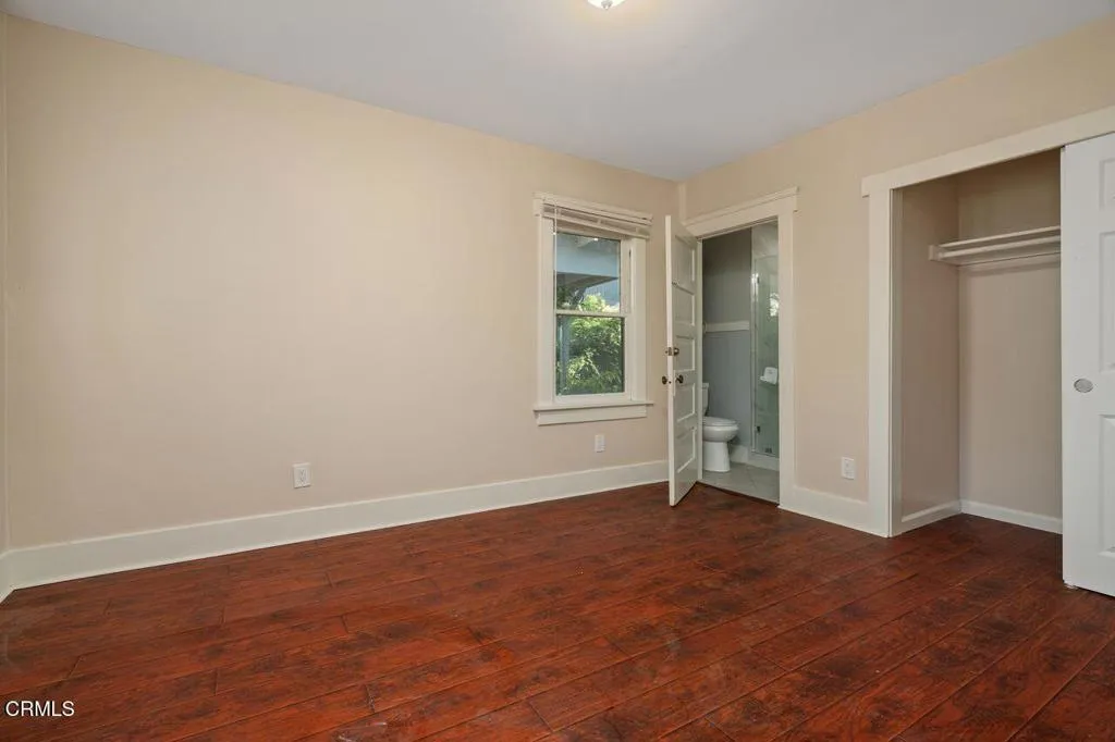 33 S Parkwood Ave - Primary Bedroom
