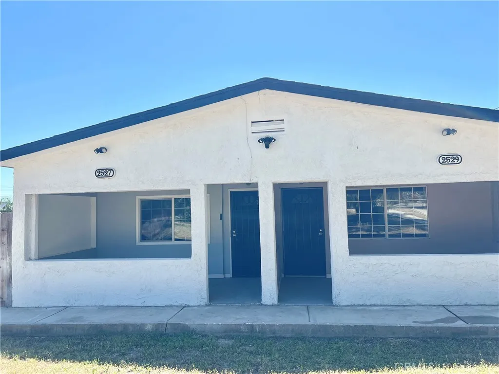 2527 W Third Avenue, San Bernardino, California 92407 — photo 5