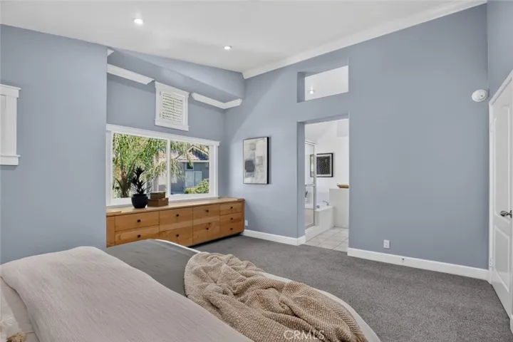 Spacious primary bedroom to the en suite