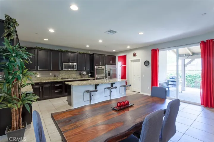 28502 Vista Del Rio, Valencia, California 91354 — photo 5
