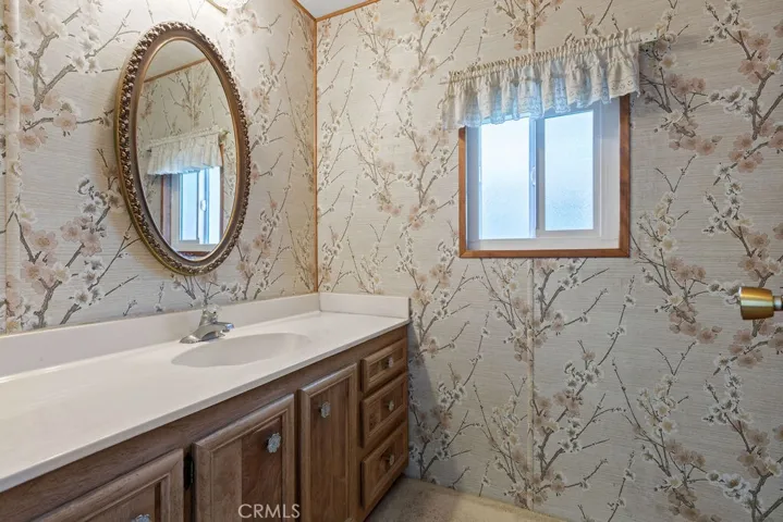 Powder room
