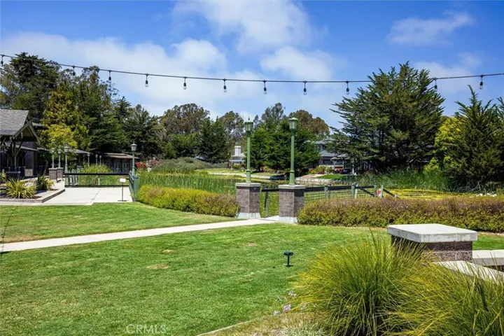 Pavilion common area