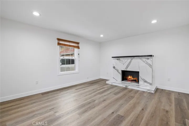 Unit 726 - Living room
