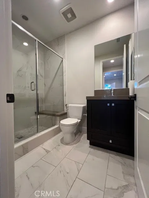  downstairs full bath