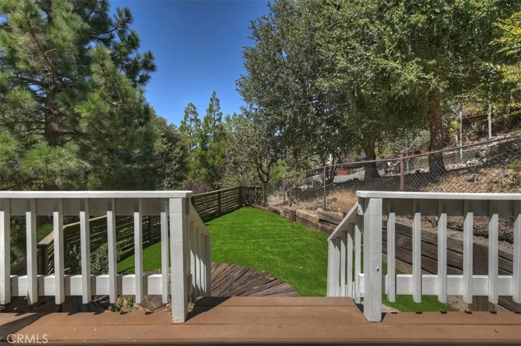 Upper level outdoor space.