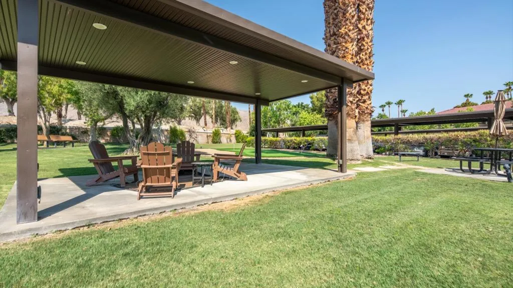 26-Were Focused Palm Springs Villas II (