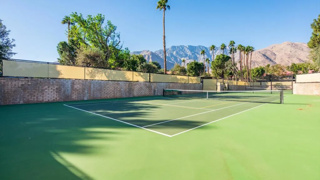 19-Were Focused Palm Springs Villas II (
