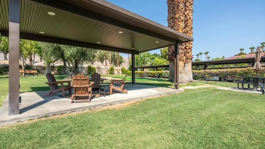 26-Were Focused Palm Springs Villas II (
