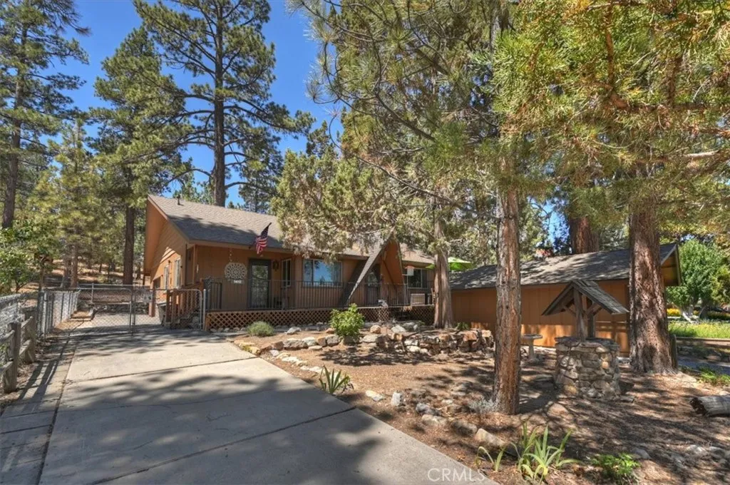 1412 Malabar, Big Bear City, California 92314 — photo 4