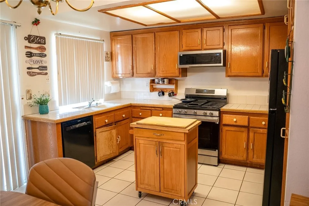 25354 Ceremony, Moreno Valley, California 92551 — photo 4