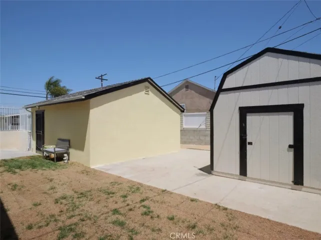 Garage & Shed