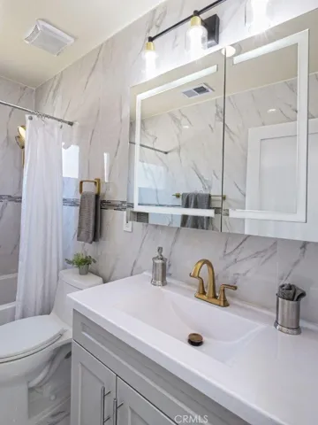 Bathroom #3