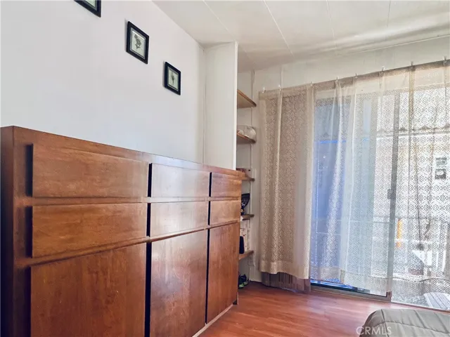 2nd bedroom - view 4