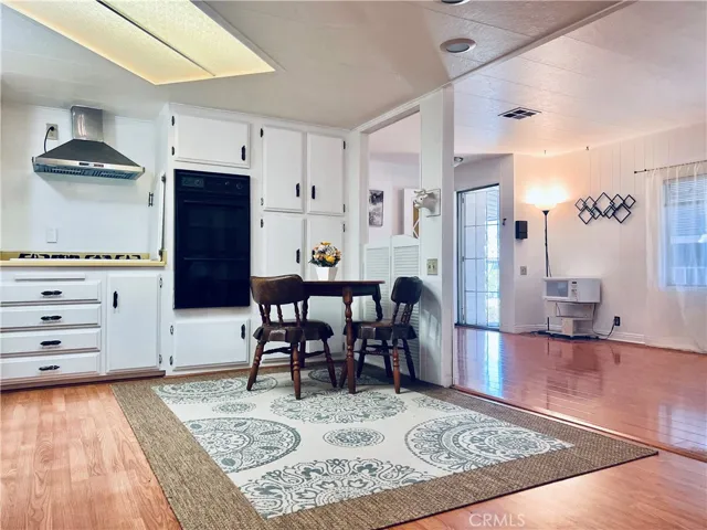 Kitchen - view 6