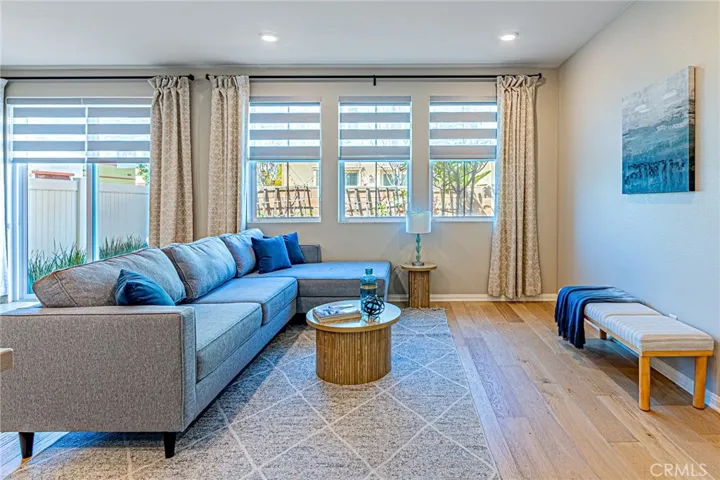 Elegant custom window coverings and designer curtains