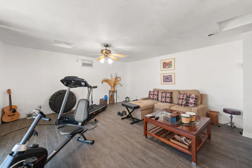 26_72690_Homestead_Rd26