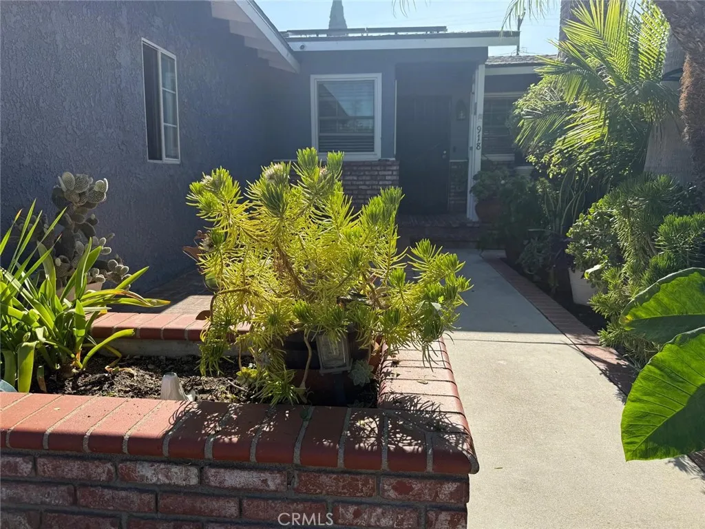 918 S Texella Court, Anaheim, California 92804 — photo 4