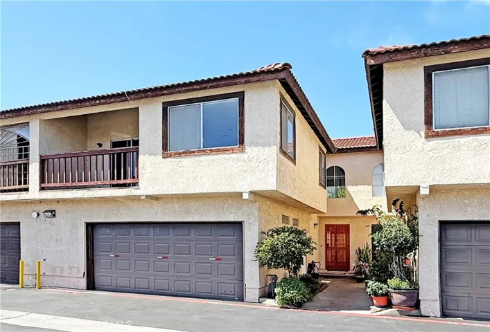 3 Bedrooms, 3 Baths, 1463 SF, 2-Story Townhome with Direct Access 2-Car Garage, Large Patio, 2 Balconies (1 Enclosed), Upgraded Throughout!!