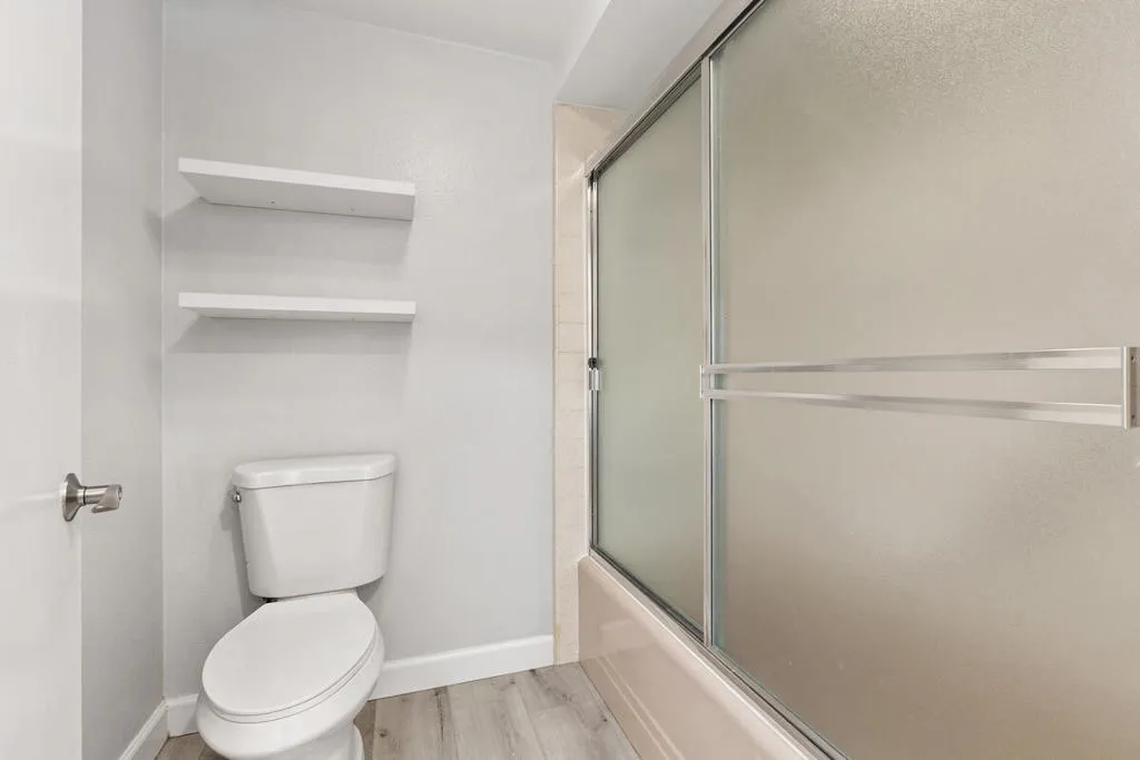 25_12164936_190576_190576-EI-125