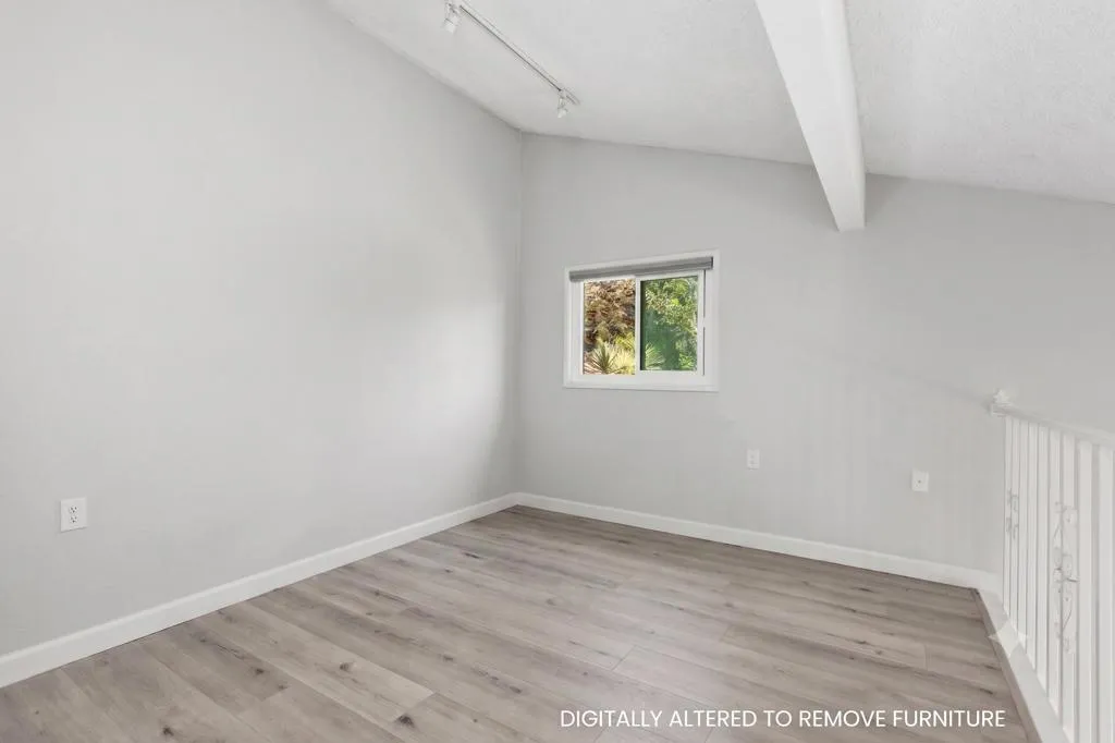 Loft 2