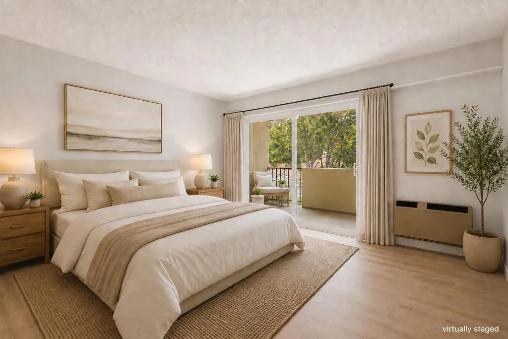 bedroom up