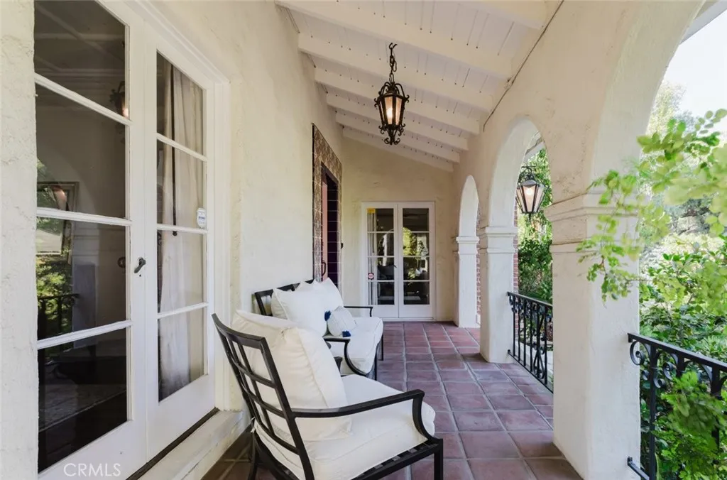 1205 Cortez Drive, Glendale, California 91207 — photo 4