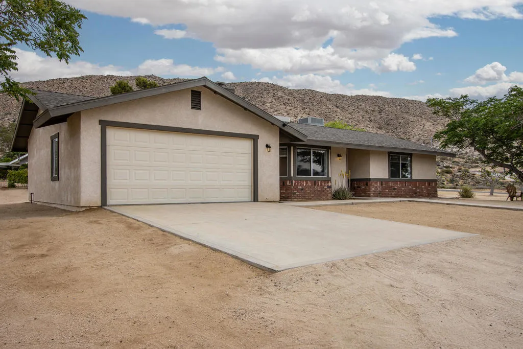 55668 Encelia Drive, Yucca Valley, California 92284 — photo 4