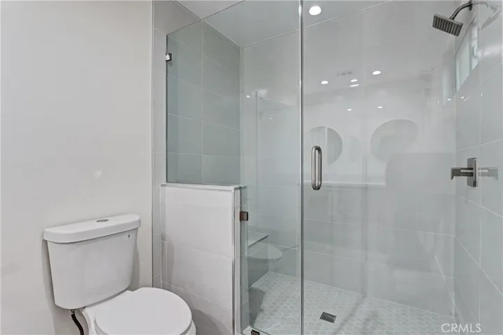 Primary Bathroom-b