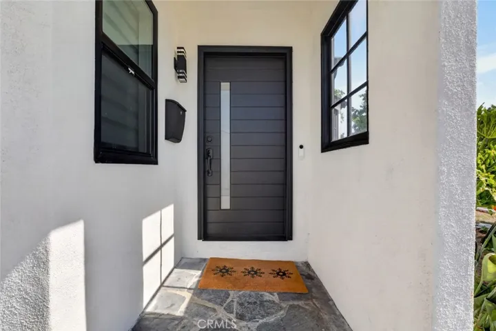 1519 N Rose, Burbank, California 91505 — photo 5
