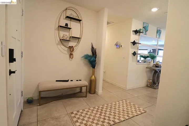 284 Zion Canyon Ct, Merced, California 95341 — photo 5