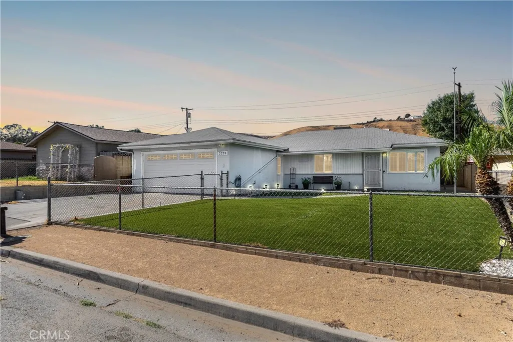 2223 Cottonwood, Banning, California 92220 — photo 5