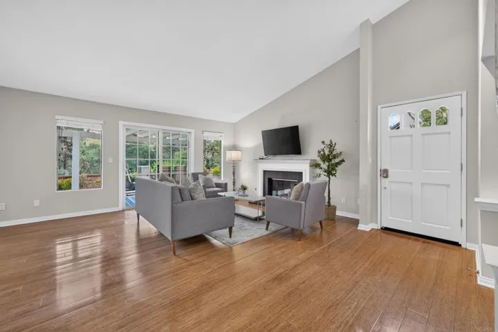 4233 Los Padres Drive, Fallbrook, California 92028 — photo 5