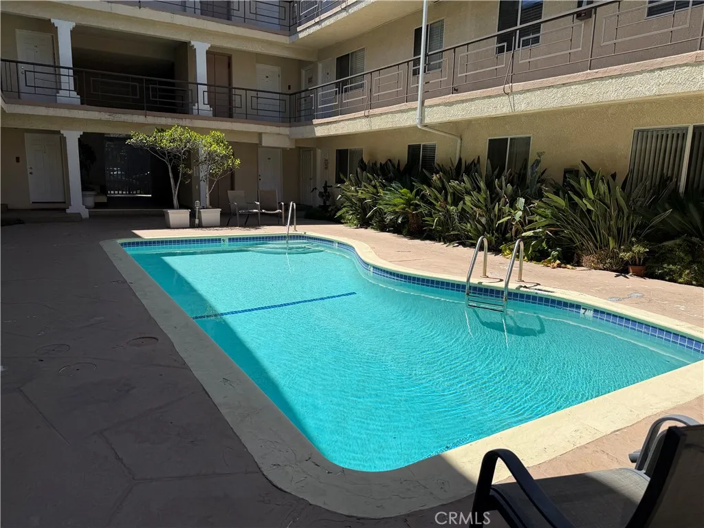 pool pool