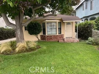 1060 Ave