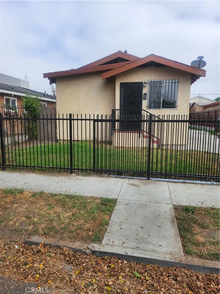 243 E 82nd