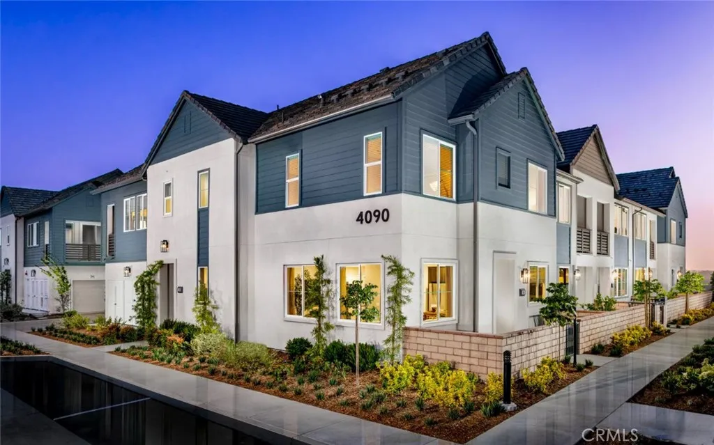 4154 S S. Wildflax Paseo 106