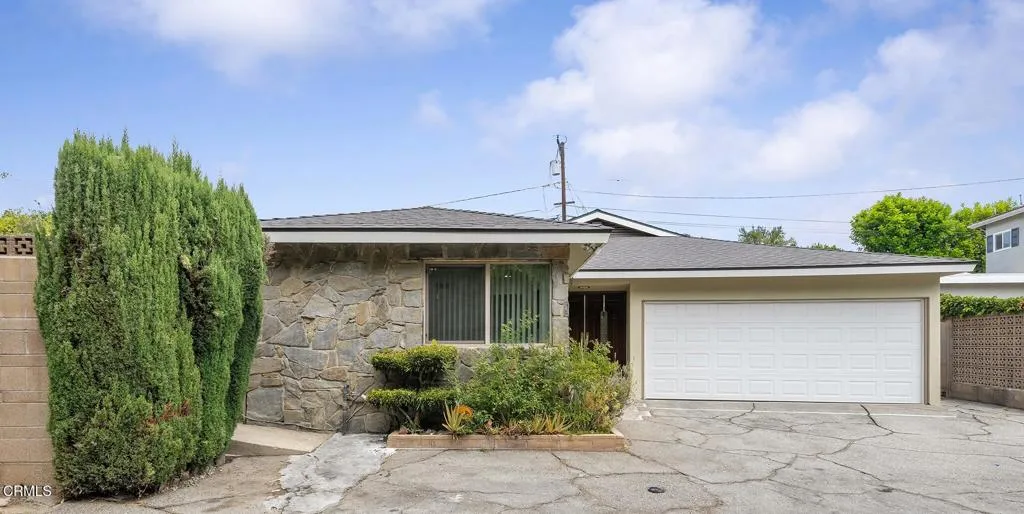 1105 Alhambra Rd