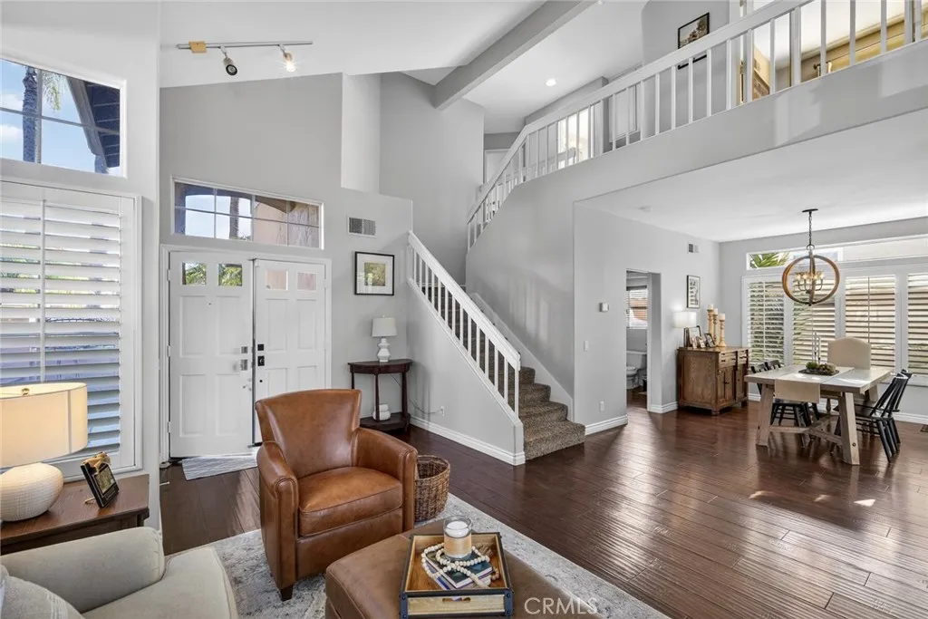 Living Room/ Dining area