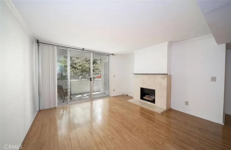 5325 Newcastle 108, Encino, California 91316 — photo 5